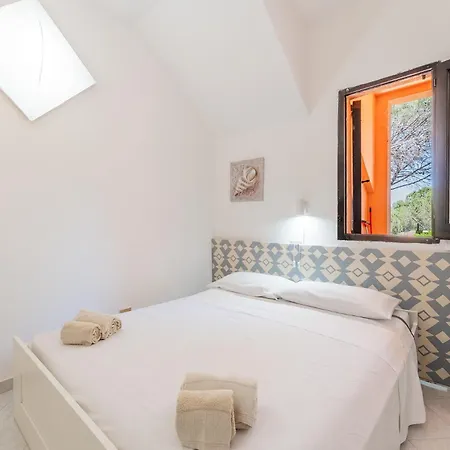 Casa Mimose, 200m To Southsardiniaholidays 펜션 풀라